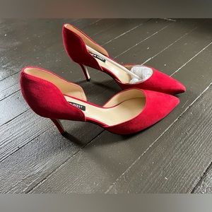Nine West red leather low heels size 7M